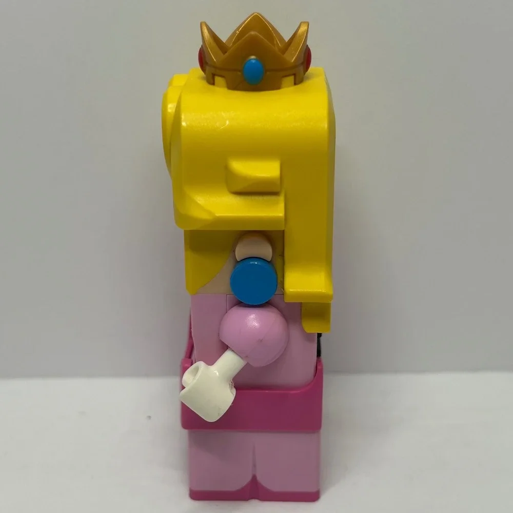 LEGO Super Mario Adventures with Peach Interactive Figure 71403 Pink Works
